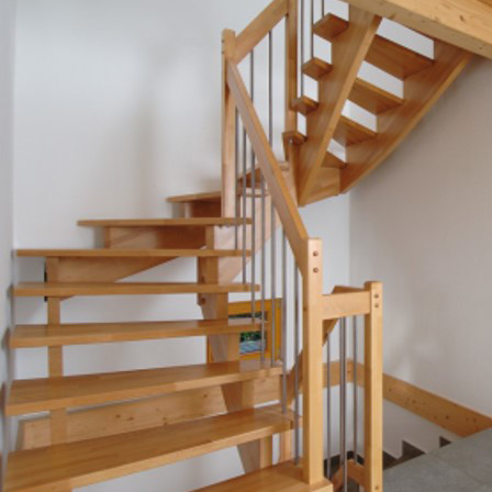 2. Massivholztreppe - Fuchs (Casa)